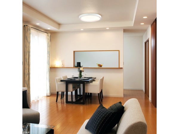 LM P UFO 16W PLAFON LED 1000lm = 75W