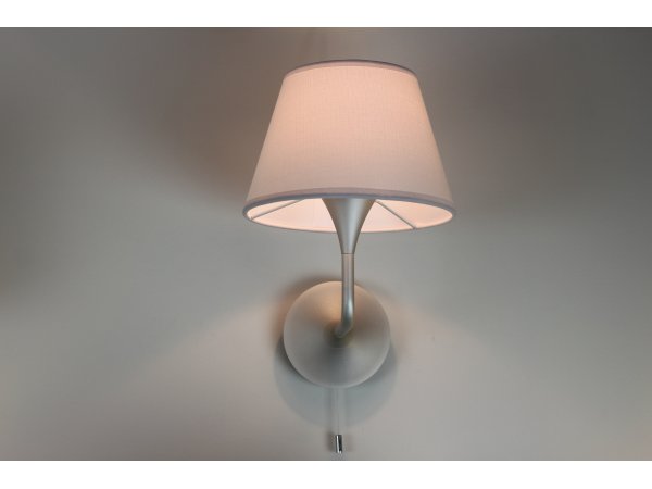 LM K 430 WHITE KINKIET Z ABAŻUREM I WŁĄCZNIKIEM