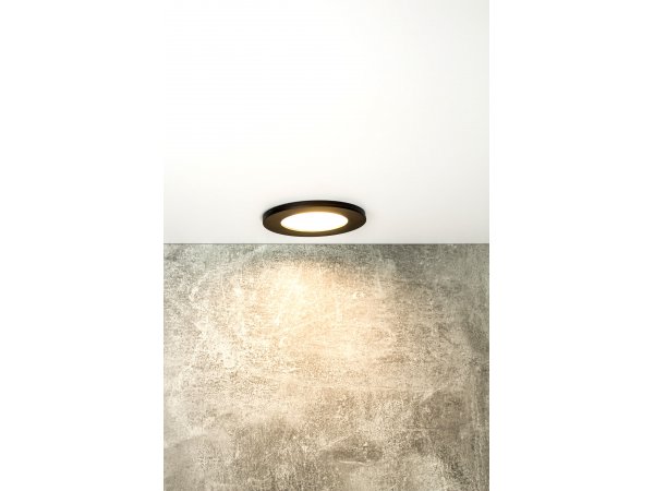 LM 823 BK OPRAWA HALOGENOWA HERMETYCZNA IP65